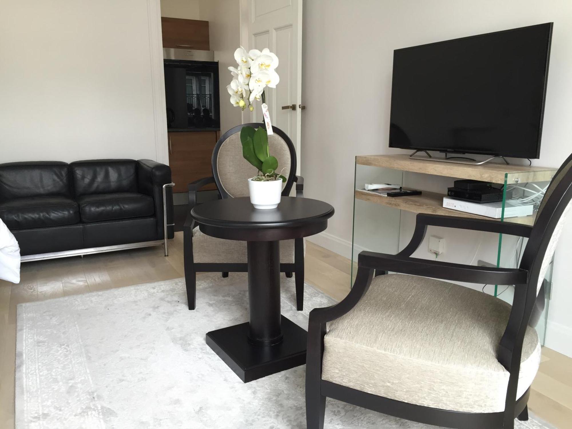 Appartement Champs Elysees Paris Eksteriør bilde